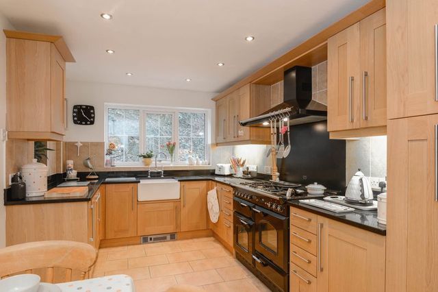 Image of 5 bedroom Detached house for sale in The Vale Appley Bridge Wigan WN6 at The Vale Appley Bridge Wigan, WN6 9HD