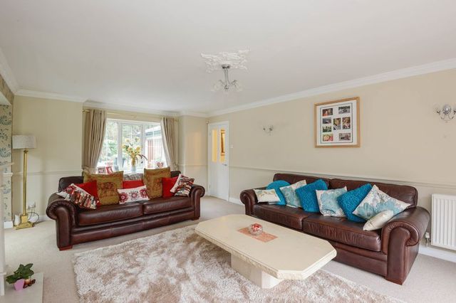  Image of 5 bedroom Detached house for sale in The Vale Appley Bridge Wigan WN6 at The Vale Appley Bridge Wigan, WN6 9HD