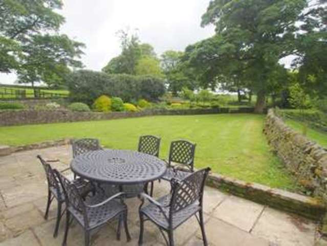  Image of 6 bedroom Detached house for sale in The Wash Chapel-En-Le-Frith High Peak SK23 at Chapel-en-le-Frith  High Peak, SK23 0QL