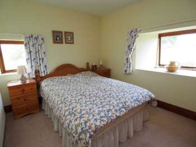  Image of 3 bedroom Detached house for sale in The Wash Chapel-En-Le-Frith High Peak SK23 at Chapel-en-le-Frith  High Peak, SK23 0QL