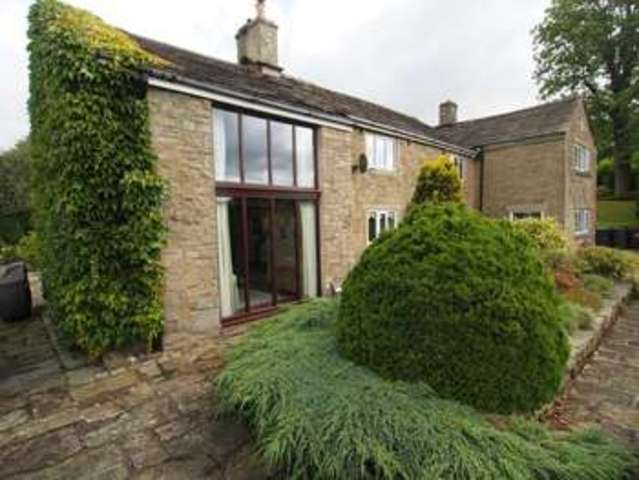  Image of 4 bedroom Detached house for sale in The Wash Chapel-En-Le-Frith High Peak SK23 at Chapel en le Frith  High Peak, SK23 0QW