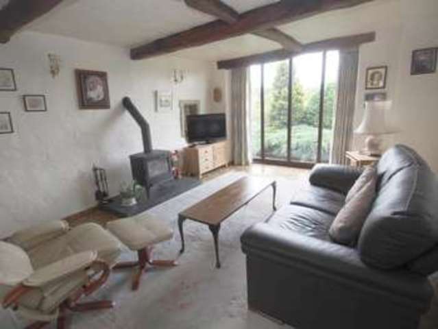  Image of 4 bedroom Detached house for sale in The Wash Chapel-En-Le-Frith High Peak SK23 at Chapel en le Frith  High Peak, SK23 0QW