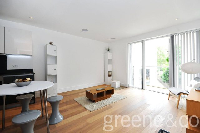  Image of 2 bedroom Flat to rent in Warner Street London EC1R at Warner Street London Farringdon, EC1R 5EX