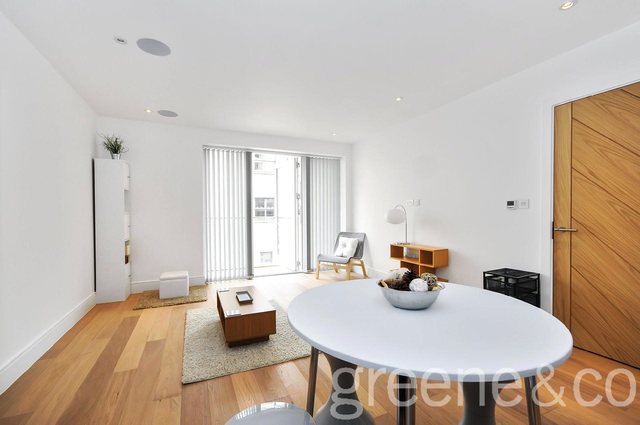  Image of 2 bedroom Flat to rent in Warner Street London EC1R at Warner Street London Farringdon, EC1R 5EX