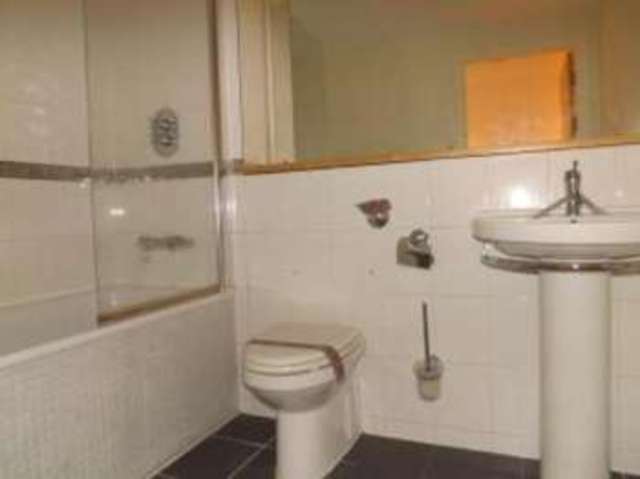  Image of 1 bedroom Flat for sale in Three Queens Lane Redcliffe Bristol BS1 at Three Queens Lane Bristol Bristol, BS1 6LE