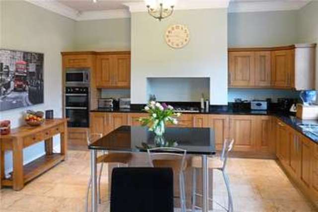  Image of 6 bedroom Detached house for sale in Thornton Road Thornton Bradford BD13 at Thornton Bradford Thornton, BD13 3PS