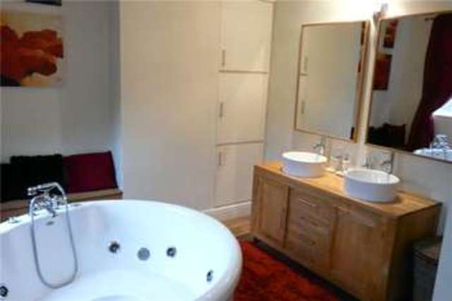  Image of 6 bedroom Detached house for sale in Thornton Road Thornton Bradford BD13 at Thornton Bradford Thornton, BD13 3PS