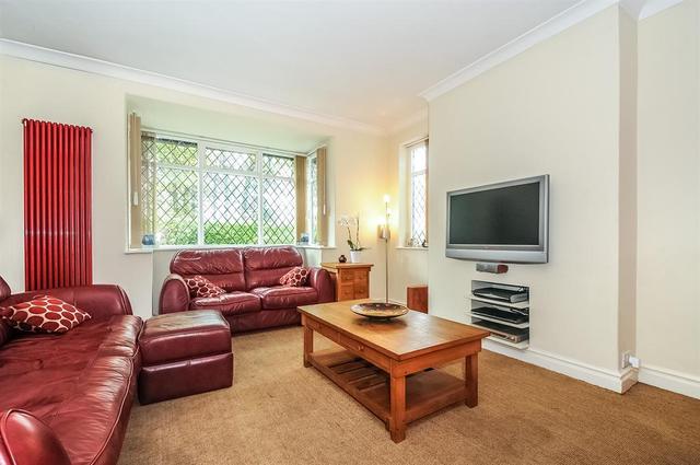  Image of 4 bedroom Detached house for sale in Thorpe Lane Guiseley Leeds LS20 at Guiseley Leeds Guiseley, LS20 8LQ
