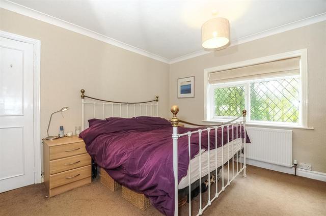  Image of 4 bedroom Detached house for sale in Thorpe Lane Guiseley Leeds LS20 at Guiseley Leeds Guiseley, LS20 8LQ