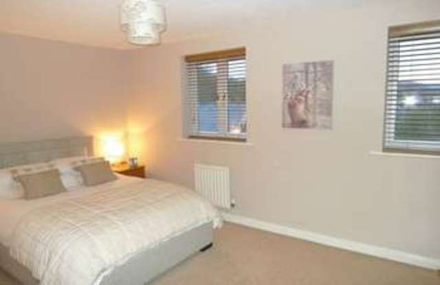  Image of 3 bedroom Mews for sale in Threadfold Way Bromley Cross Bolton BL7 at Threadfold Way Eagley Bolton, BL7 9DN