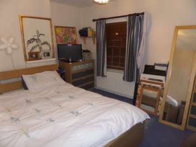  Image of 2 bedroom End of Terrace for sale in Tickford Street Newport Pagnell MK16 at Newport Pagnell, MK16 9AW