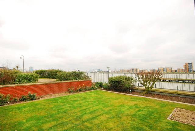  Image of 2 bedroom Flat for sale in Erebus Drive London SE28 at Tideslea Tower  Woolwich, SE28 0GF