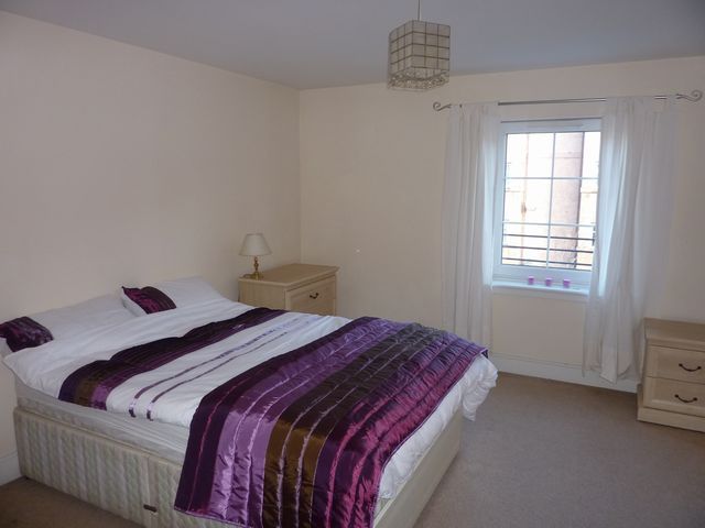  Image of 2 bedroom Flat to rent in Timber Bush Edinburgh EH6 at Leith Edinburgh Edinburgh, EH6 6QH