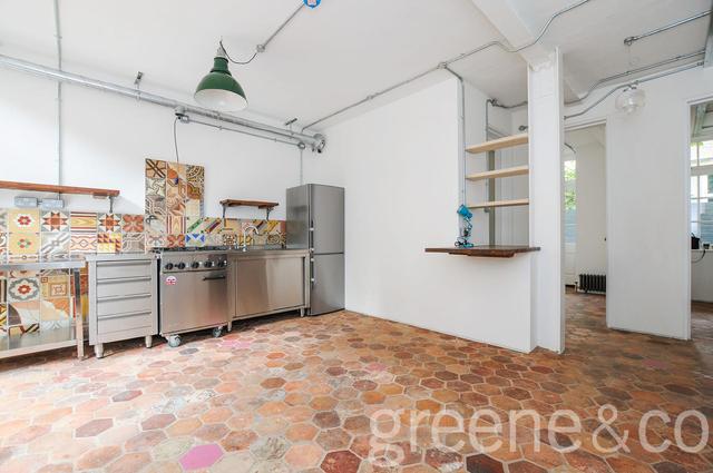  Image of 2 bedroom Apartment to rent in Time Square Colvestone Crescent London E8 at Colvestone Crescent London Dalston, E8 2LT