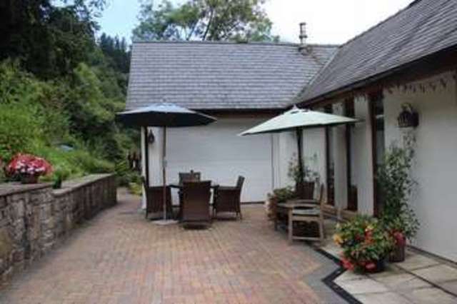  Image of 4 bedroom Property for sale in The Old Hill Tutshill Chepstow NP16 at Tintern  Chepstow, NP16 6SE