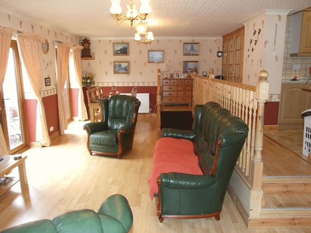  Image of 6 bedroom Detached house for sale in Tiverton Road Loughborough LE11 at Tiverton Road  Loughborough, LE11 2RZ