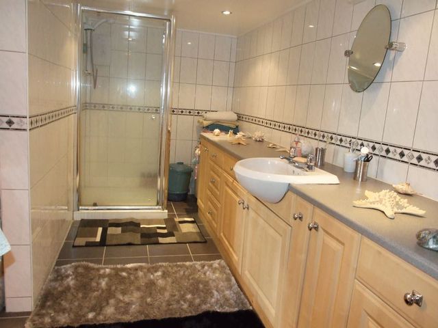  Image of 6 bedroom Detached house for sale in Tiverton Road Loughborough LE11 at Tiverton Road  Loughborough, LE11 2RZ