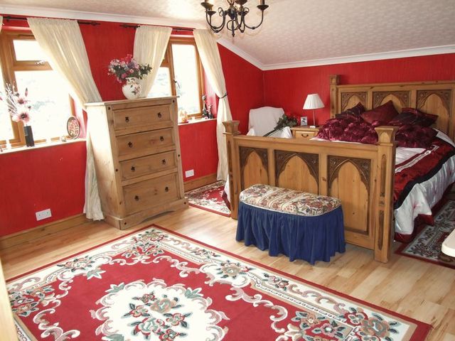  Image of 6 bedroom Detached house for sale in Tiverton Road Loughborough LE11 at Tiverton Road  Loughborough, LE11 2RZ