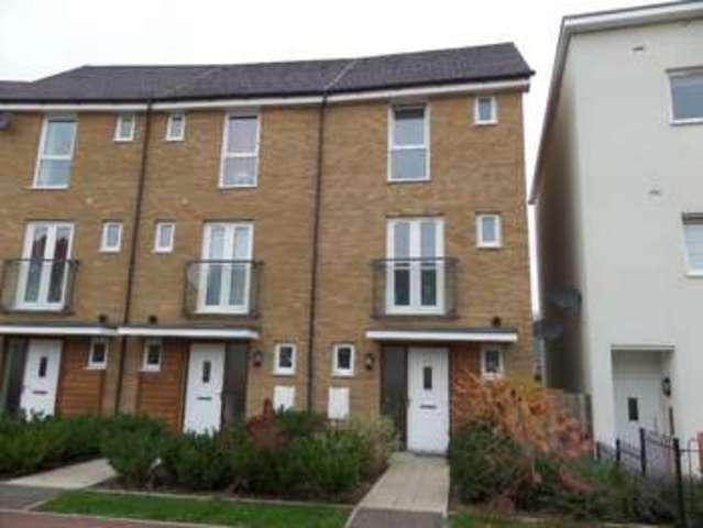  Image of 4 bedroom Town House for sale in Top Fair Furlong Giffard Park Milton Keynes MK14 at Milton Keynes, MK14 5FQ