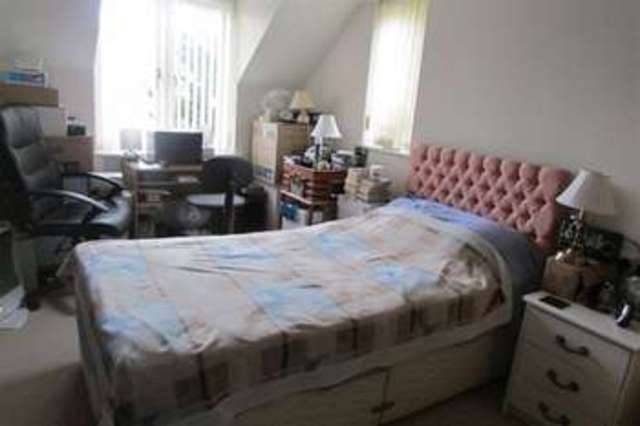  Image of 2 bedroom Flat for sale in Somerton Road Street BA16 at Street, BA16 0FE