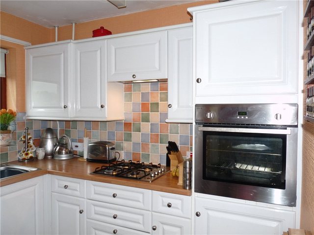  Image of 2 bedroom Apartment for sale in Town End Mews Cross Hills Keighley BD20 at Cross Hills Keighley Glusburn, BD20 8SS