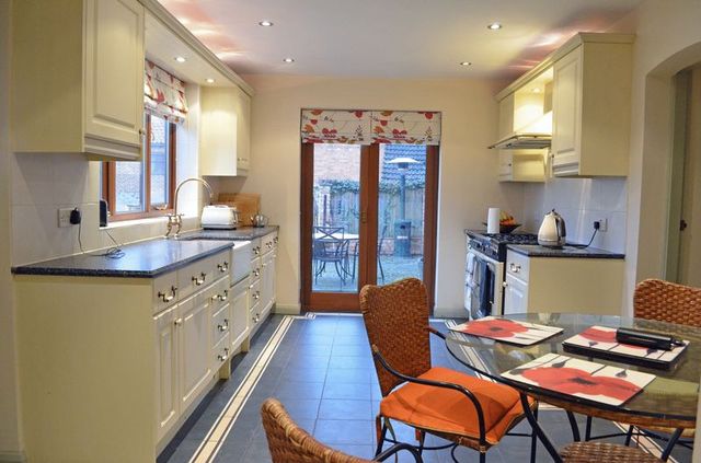  Image of 4 bedroom Detached house for sale in Town Street Lound Retford DN22 at 59 Town Street Lound Retford, DN22 8RT
