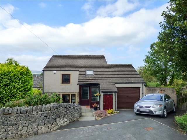  Image of 4 bedroom Detached house for sale in Townhead Avenue Settle BD24 at Settle North Yorkshire Settle, BD24 9RQ