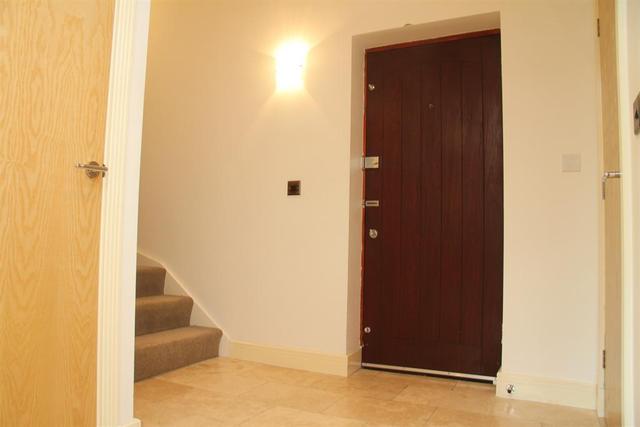  Image of 1 bedroom Apartment for sale in Otley Road Guiseley Leeds LS20 at Guiseley Leeds Guiseley, LS20 8LY