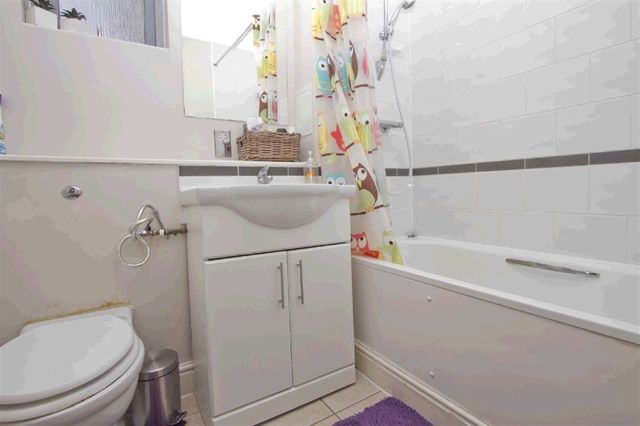  Image of 1 bedroom Flat for sale in Barnetts Court Corbins Lane Harrow HA2 at Tranquil Lane Rayners Lane Rayners Lane, HA2 0ET
