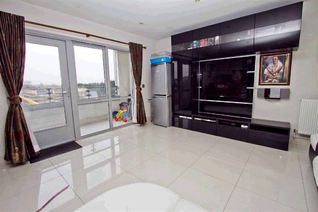  Image of 1 bedroom Flat for sale in Barnetts Court Corbins Lane Harrow HA2 at Tranquil Lane Rayners Lane Rayners Lane, HA2 0ET