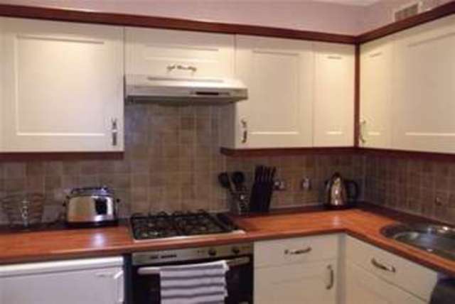  Image of 2 bedroom Flat to rent in Trefoil Avenue Shawlands Glasgow G41 at Glasgow, G41 3PB