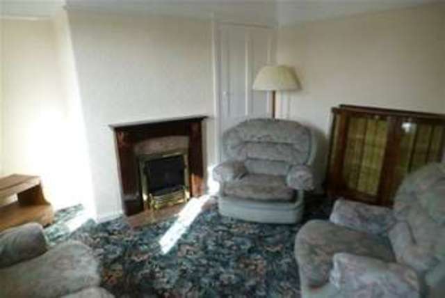  Image of 3 bedroom Terraced house to rent in Trenovissick Road St. Blazey Gate Par PL24 at Par, PL24 2DY