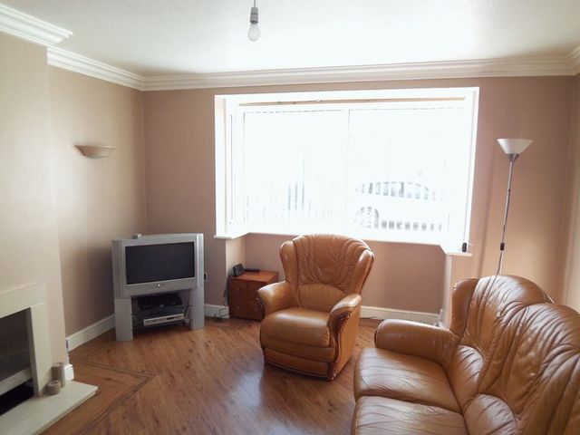  Image of 3 bedroom Semi-Detached house for sale in Trent Street Retford DN22 at Trent Street  Retford, DN22 6NG