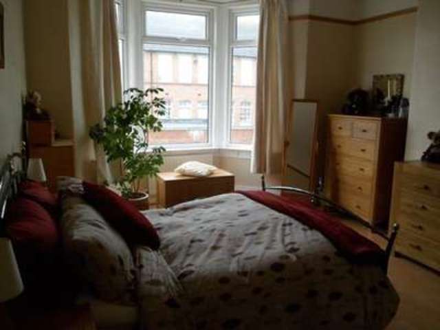  Image of 3 bedroom Flat to rent in Trewhitt Road Heaton Newcastle upon Tyne NE6 at Trewhitt Road  Newcastle Upon Tyne, NE6 5DY