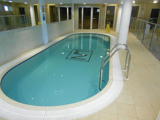  Image of 2 bedroom Flat for sale in London Road Newcastle-under-Lyme ST5 at London Road  Newcastle, ST5 1LA