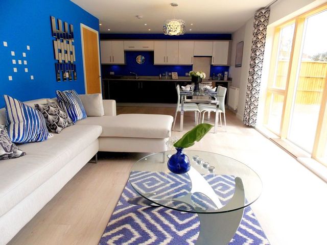 Image of 2 bedroom Flat to rent in Trout Road Yiewsley West Drayton UB7 at Trout Road  West Drayton, UB7 7FX