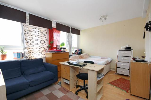  Image of Flat for sale in Trundleys Terrace London SE8 at Trundleys Terrace  Deptford, SE8 5AX