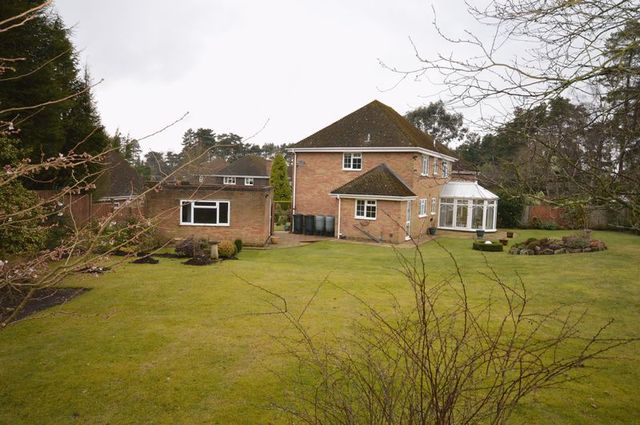  Image of 4 bedroom Detached house for sale in Tudor Close Grayshott Hindhead GU26 at Tudor Close Grayshott Hindhead, GU26 6HP