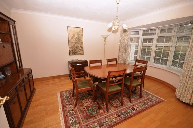  Image of 4 bedroom Detached house for sale in Tudor Close Grayshott Hindhead GU26 at Tudor Close Grayshott Hindhead, GU26 6HP