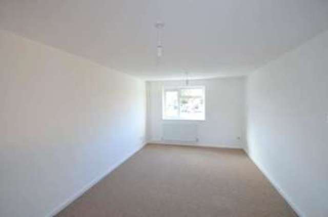  Image of 1 bedroom Flat to rent in Turnmill Avenue Springfield Milton Keynes MK6 at Milton Keynes, MK6 3JW