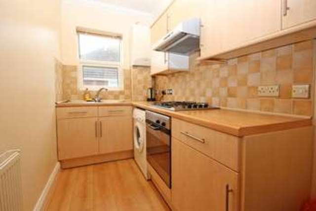  Image of 2 bedroom Flat for sale in Twynham Road Southbourne Bournemouth BH6 at Twynham Road Southbourne Bournemouth, BH6 3EZ
