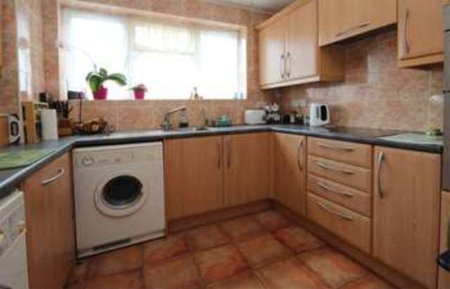  Image of 2 bedroom Flat for sale in Twynham Road Southbourne Bournemouth BH6 at Twynham Road Southbourne Bournemouth, BH6 3HB