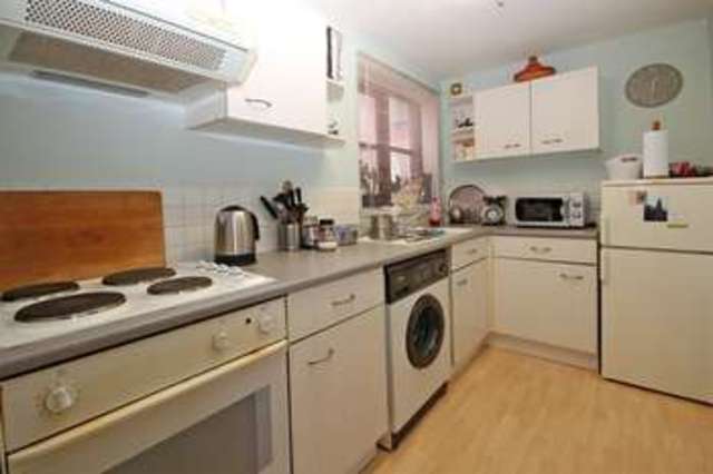  Image of 1 bedroom Ground Flat for sale in Twynham Road Southbourne Bournemouth BH6 at Twynham Road Southbourne Bournemouth, BH6 4AN