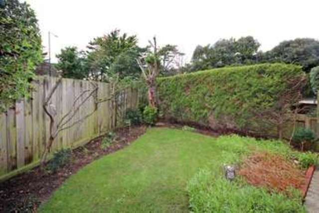  Image of 1 bedroom Ground Flat for sale in Twynham Road Southbourne Bournemouth BH6 at Twynham Road Southbourne Bournemouth, BH6 4AN