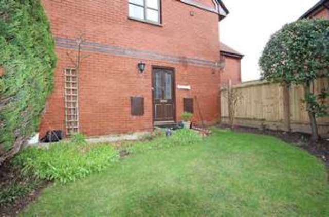  Image of 1 bedroom Ground Flat for sale in Twynham Road Southbourne Bournemouth BH6 at Twynham Road Southbourne Bournemouth, BH6 4AN
