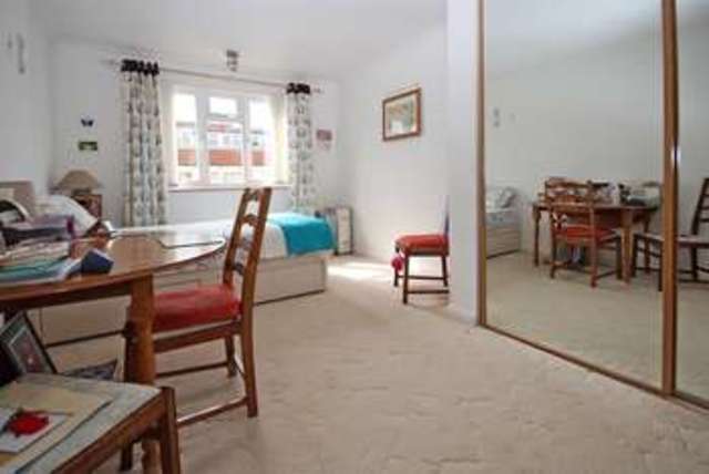  Image of 1 bedroom Flat for sale in Twynham Road Southbourne Bournemouth BH6 at Twynham Road Southbourne Bournemouth, BH6 3HA