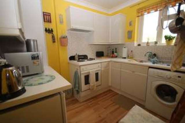  Image of 1 bedroom Flat for sale in Twynham Road Southbourne Bournemouth BH6 at Twynham Road Southbourne Bournemouth, BH6 3HA