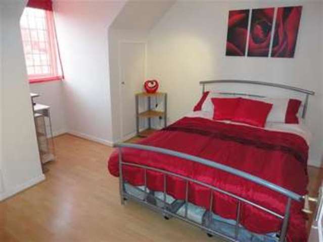  Image of 5 bedroom Detached house for sale in West End Magor Caldicot NP26 at Magor, NP26 3HT