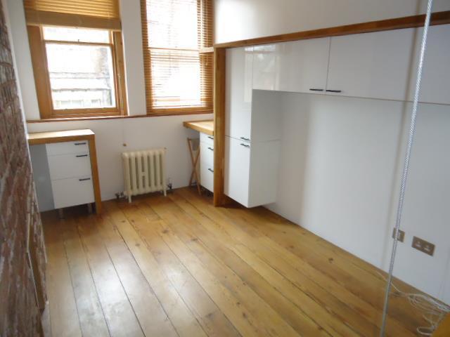  Image of 2 bedroom Flat to rent in Ullet Road Sefton Park Liverpool L17 at Aigburth  Liverpool, L17 3BP