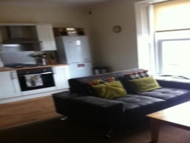  Image of 3 bedroom Flat to rent in Union Place Dundee DD2 at Dundee  Dundee, DD2 1AA